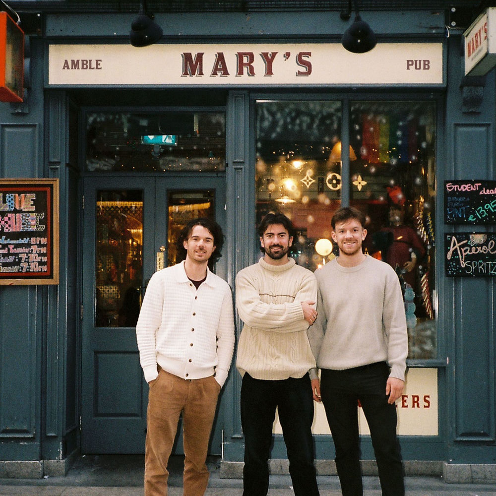 MARY'S PUB by AMBLE