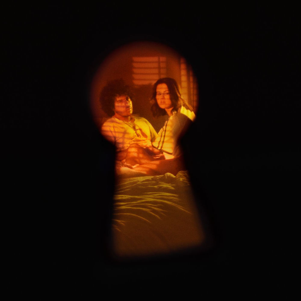 HOW DOES IT FEEL TO BE FORGOTTEN by SELENA GOMEZ/BENNY BLANCO